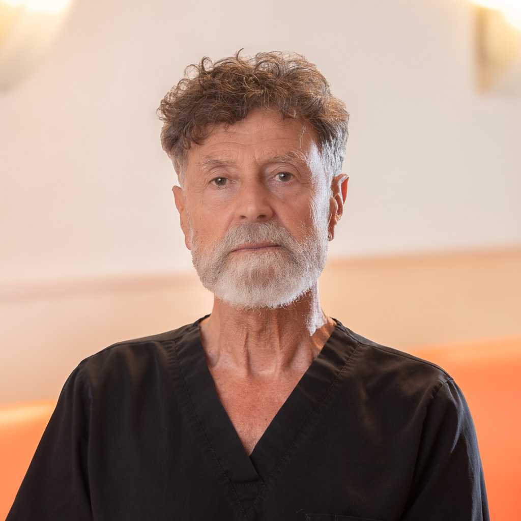 Dr. Antal András